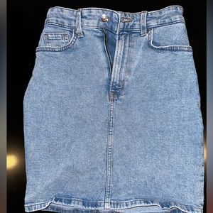 H&M High Waisted Skirt